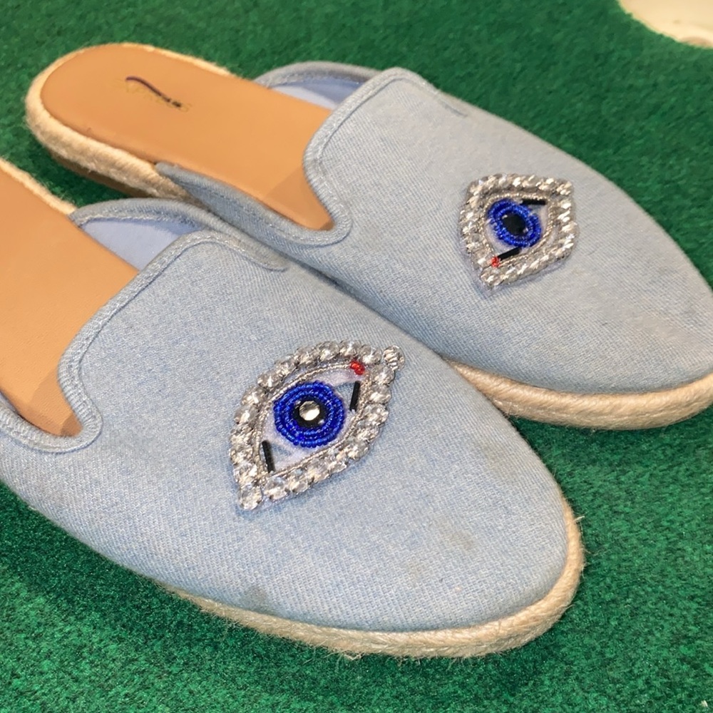 Express Slides Mule Sandals - Picture 4 of 4